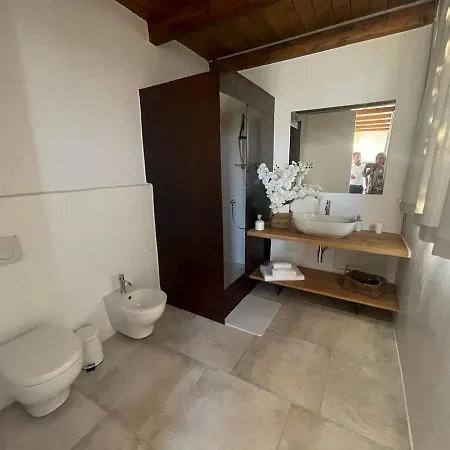 Villa Tre Nibbari - Vicina A San Pantaleo
